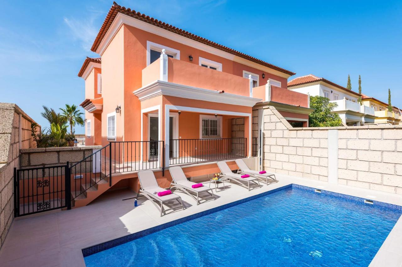 Villa Isotta By Villa Plus Costa Adeje  ภายนอก รูปภาพ