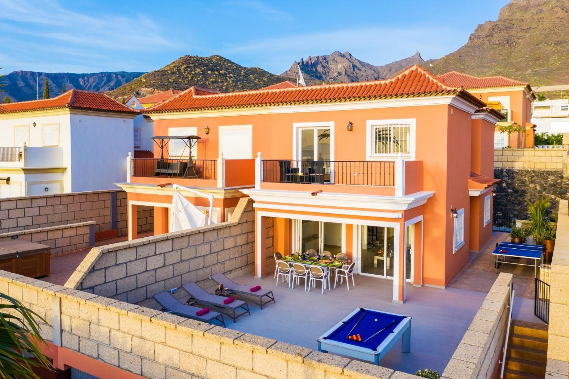 Villa Isotta By Villa Plus Costa Adeje  ภายนอก รูปภาพ